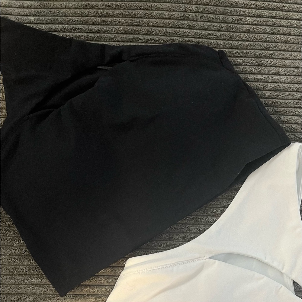 Alphalete Asymmetrical Bra - Black ONLY*
